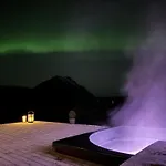 Ferienhaus Lyngvaer Sunset - Jacuzzi & Sauna - No 20 Lyngværet