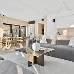 Lyngvaer Sunset - Jacuzzi & Sauna - No 20 Ferienhaus