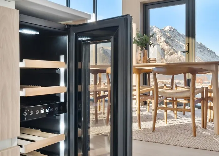 Lyngvaer Sunset - Jacuzzi & Sauna - No 20 Сasa de vacaciones