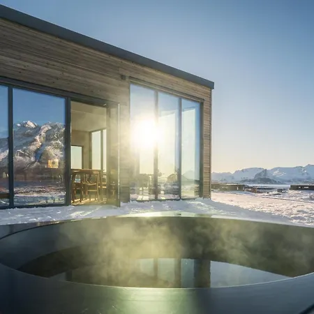 Lyngvaer Sunset Lodge - Jacuzzi & Sauna - No 20 * Lyngværet