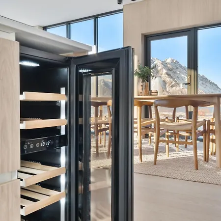 Lyngvaer Sunset Lodge - Jacuzzi & Sauna - No 20 度假居