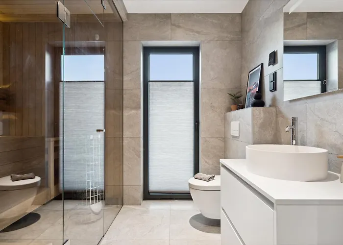 Lyngvaer Sunset - Jacuzzi & Sauna - No 20 * Lyngværet